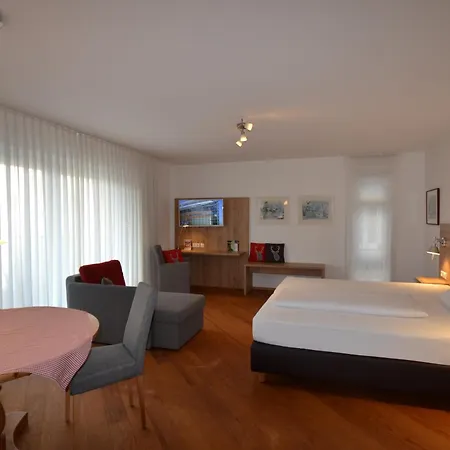 Weinhaus Steppe Hotel 3***Superior Und Weinstube Hotell Waldbronn