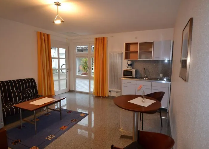 Weinhaus Steppe 3***superior Und Weinstube Waldbronn