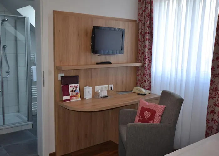 Hotel Weinhaus Steppe 3***superior Und Weinstube 3*