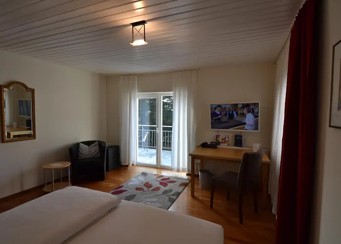 Hotel Weinhaus Steppe 3***superior Und Weinstube Waldbronn