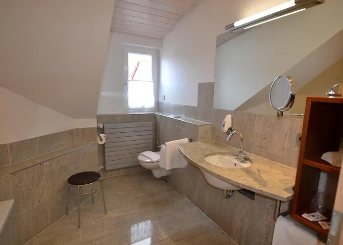 Hotel Weinhaus Steppe 3***superior Und Weinstube Waldbronn