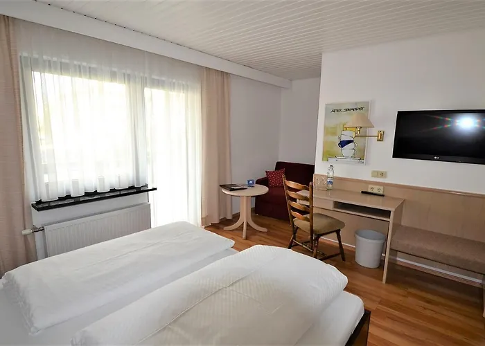 Weinhaus Steppe 3***superior Und Weinstube Hotel