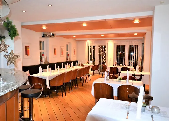 Hotel Weinhaus Steppe 3***superior Und Weinstube Waldbronn